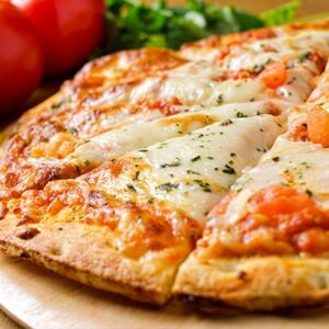 Pizza Margherita 32cm. Sos pomidorowy, ser.
